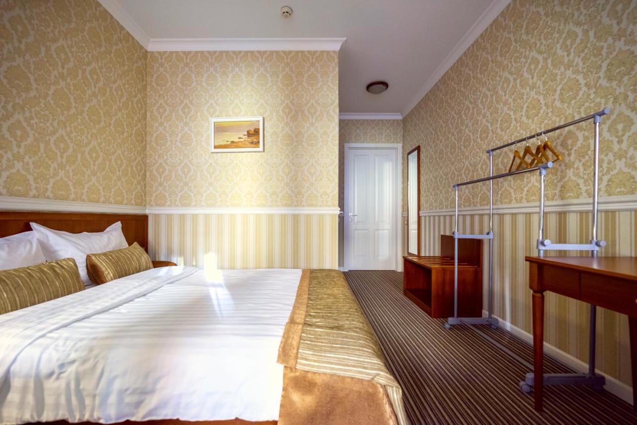 Consul Hotel Консул Odessa Luaran gambar