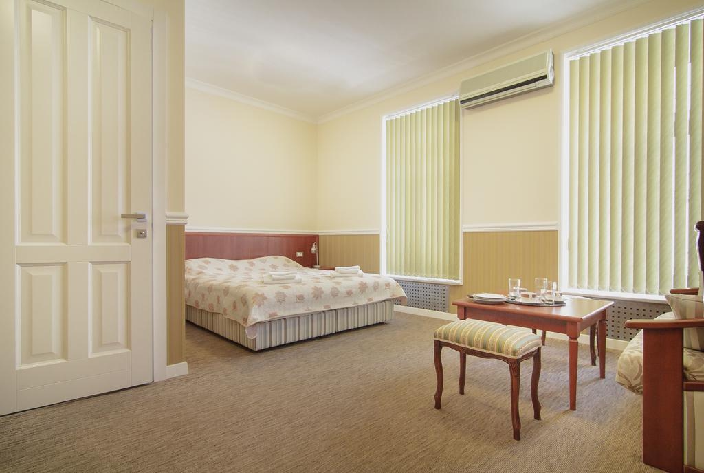 Consul Hotel Консул Odessa Luaran gambar