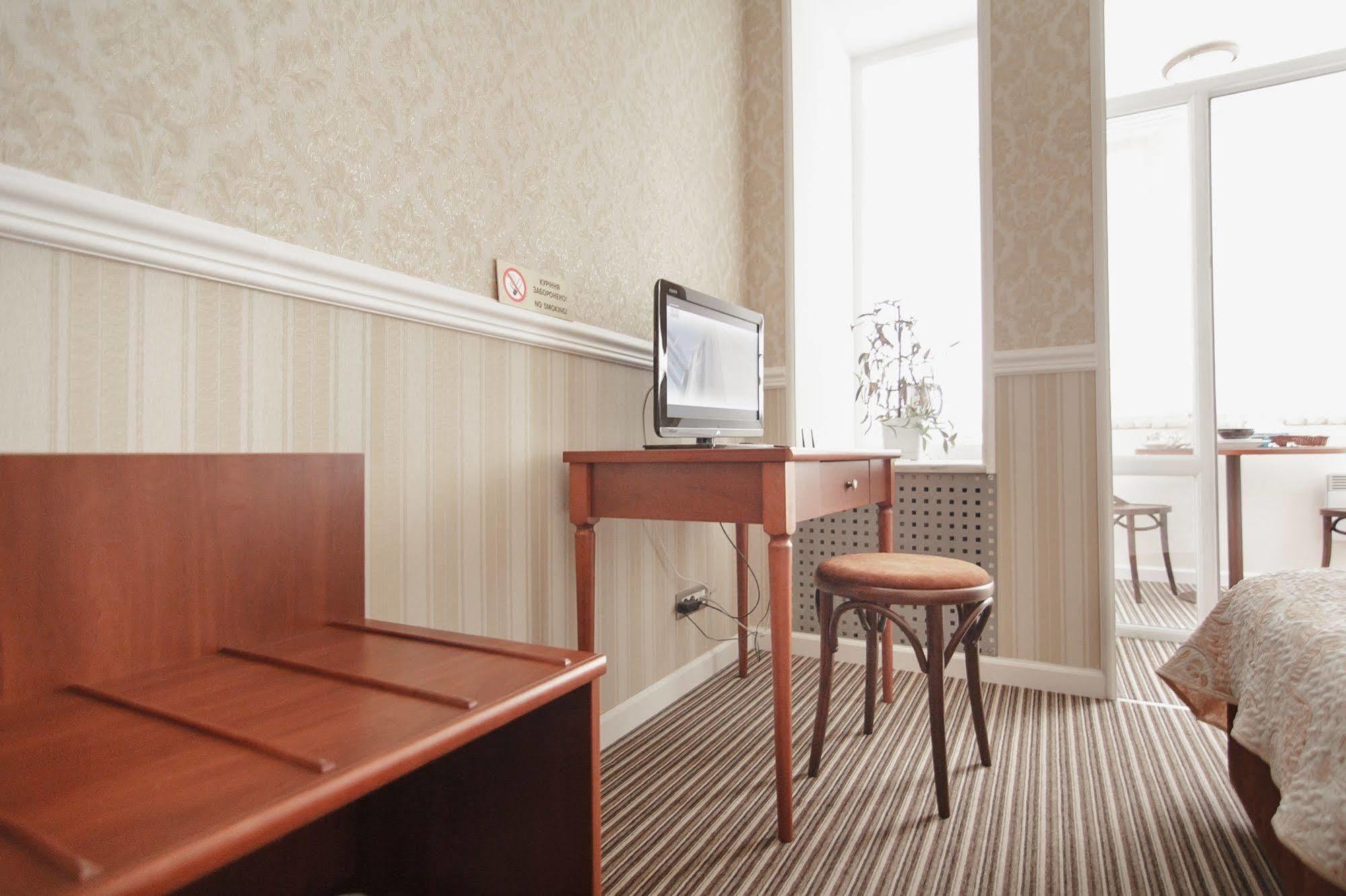 Consul Hotel Консул Odessa Luaran gambar