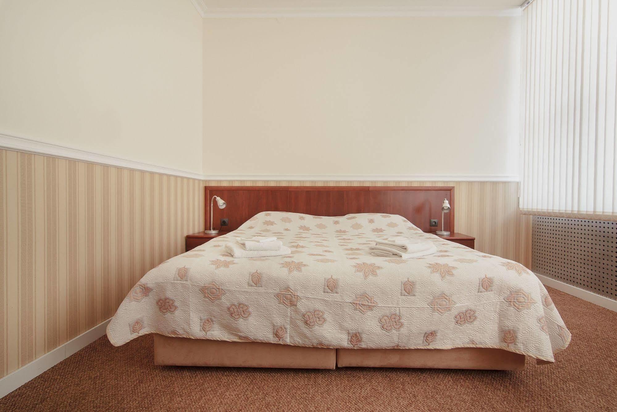 Consul Hotel Консул Odessa Luaran gambar